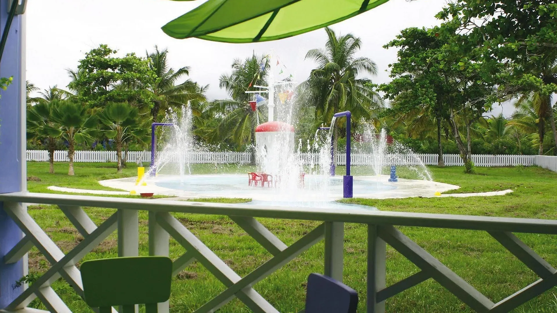 Coconut Bay Beach Resort & Spa All Inclusive Vieux Fort 4*,