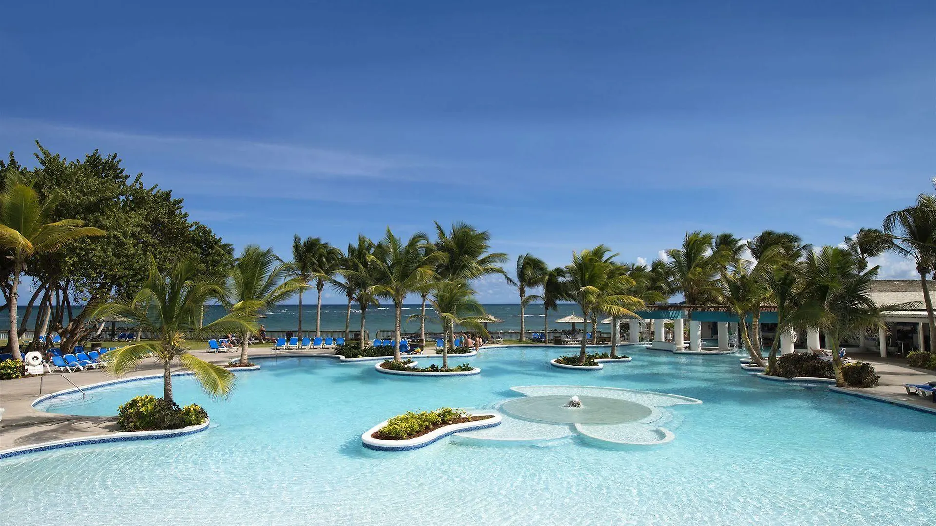 Coconut Bay Beach Resort & Spa All Inclusive Вьё-Фор